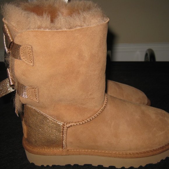 UGG Bailey Bow Glitz Boots Brown w/Metallic Bow Women Euro 36 or US 5.5 -6 NEW - Picture 1 of 9